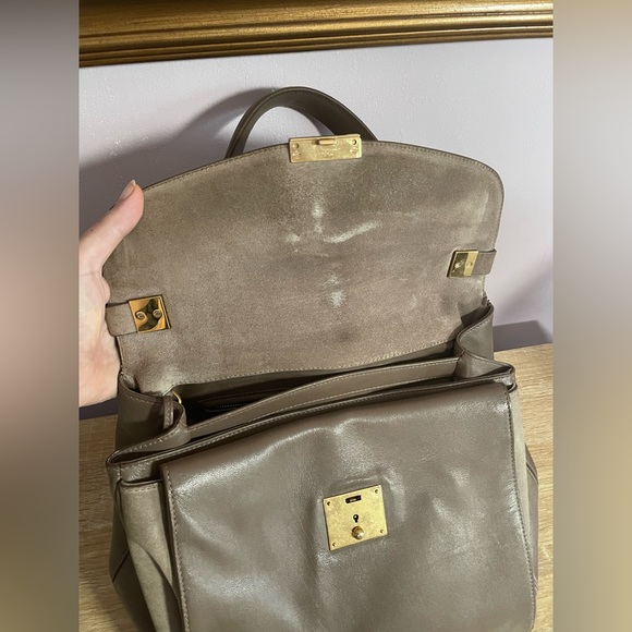 Marc Jacobs taupe handbag w/tags - Picture 11 of 17